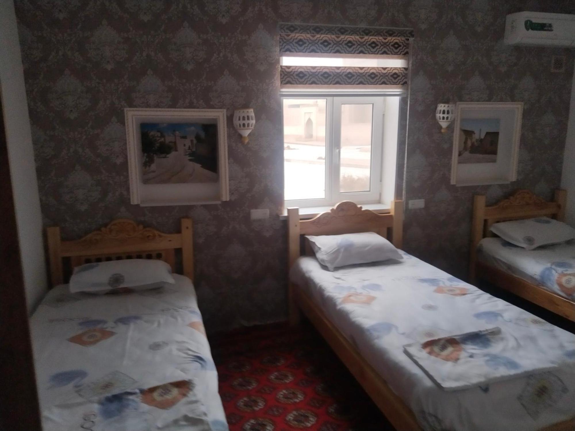 Khiva Mirza Bobur Guest House Стая снимка